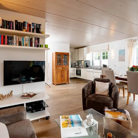 Carola Sauna * Westerland